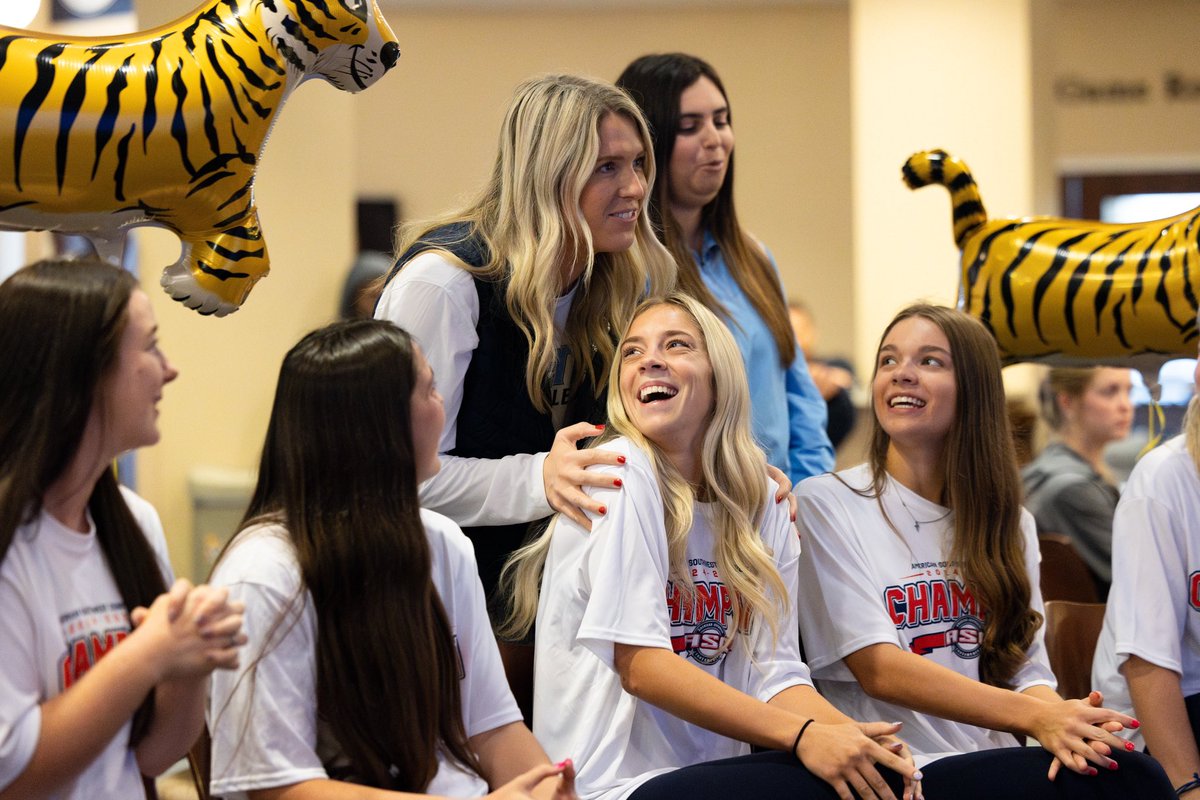 ETBU_Volleyball's tweet photo. Excited to keep the train rolling! 🚂

Congrats to Volleyball on their selection today!🎉 

#TexasTigers https://t.co/JtEneX4v45