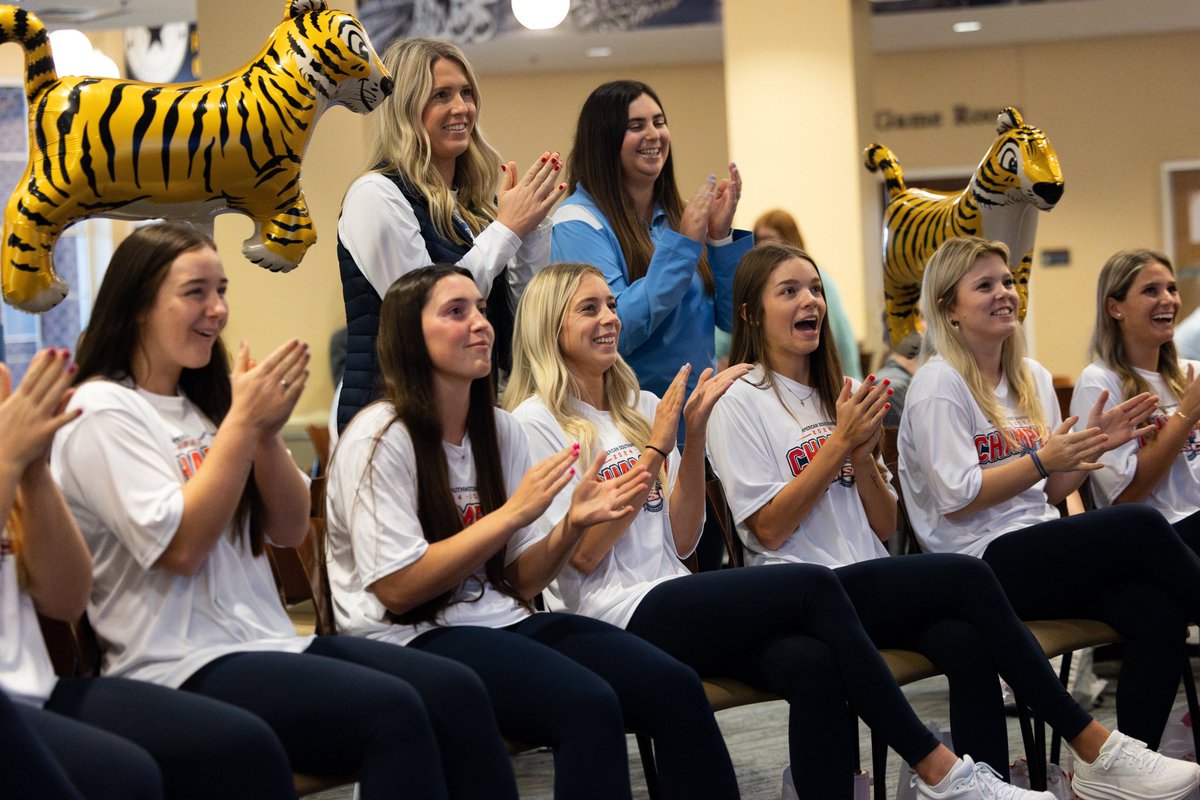 ETBU_Volleyball's tweet photo. Excited to keep the train rolling! 🚂

Congrats to Volleyball on their selection today!🎉 

#TexasTigers https://t.co/JtEneX4v45