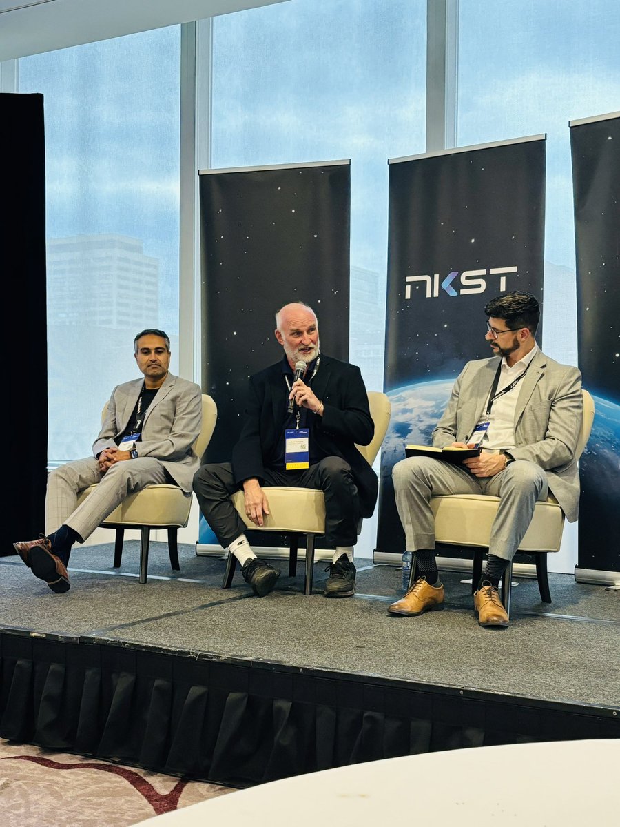 nkstinc's tweet photo. AI is reshaping data security &amp; privacy!  

Key takeaways from our panel discussion:
🔒 Security = Safeguarding data.  
🤖 Microsoft’s AI tools bring power &amp; compliance challenges.  
🛠️ Smart AI rollouts = continuous improvement.  

 #NKST #CyberAware #CISORoundtable24 https://t.co/hCyfXdaHmw