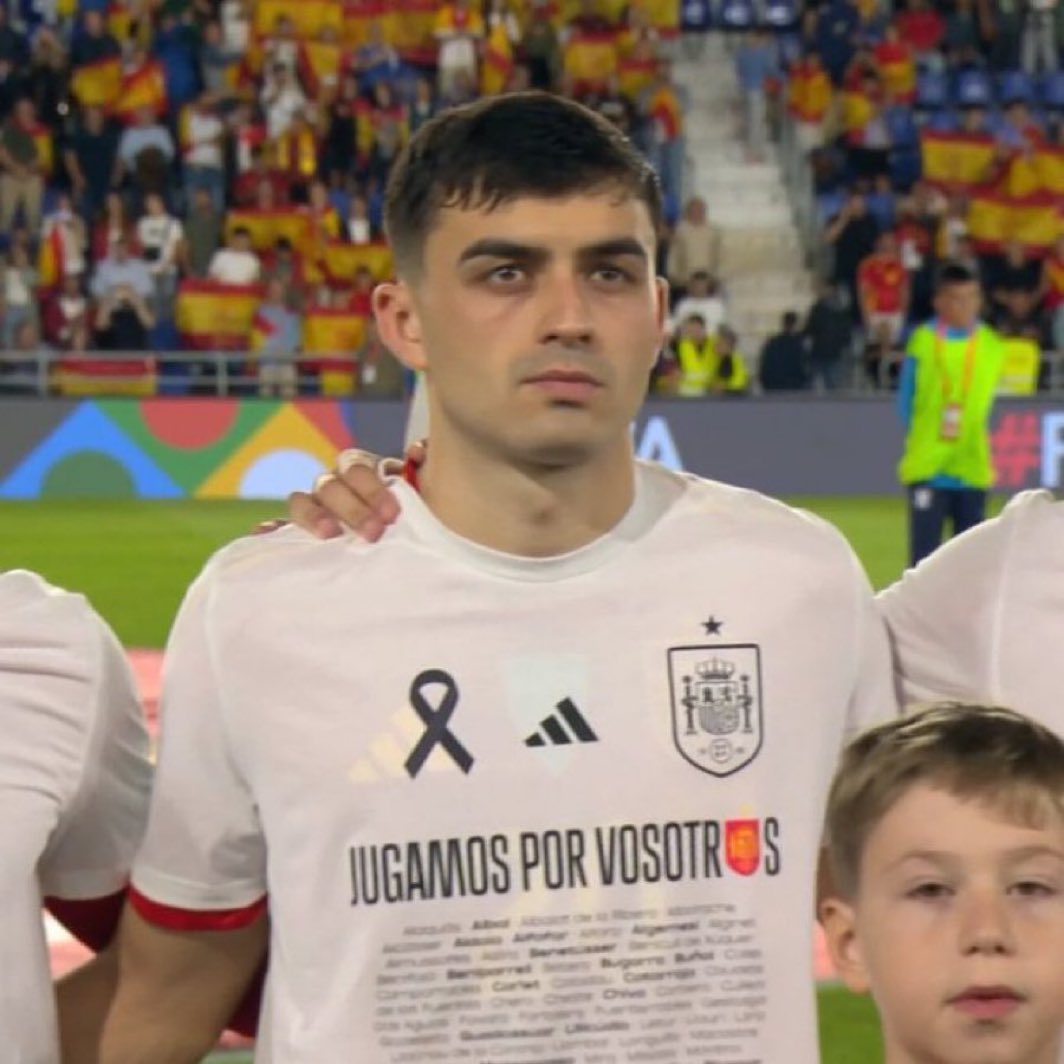 PedriFR__'s tweet image. Un peu fatigué notre petit Pedri non ? 😅#ESPSUI