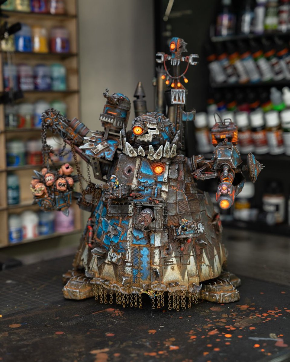 Warzone_Studio's tweet image. Starting the week with something heavy! 😉
A pimped-out ride by @orc.butt

#WarzoneStudio #ork #orcs #orc #orcbutt #ork
#warhammer #warhammer40k #warhammercommunity