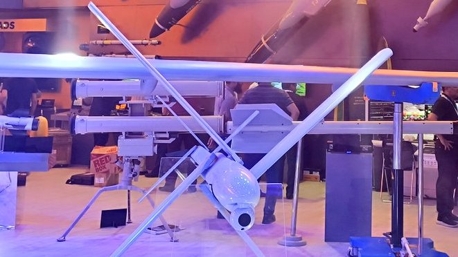 Defence_GDA's tweet image. A new advanced tube-launched loitering munition by GIDS at IDEAS 2024.

#IDEAS2024 #Pakistan #GIDS #Karachi  #DEPO