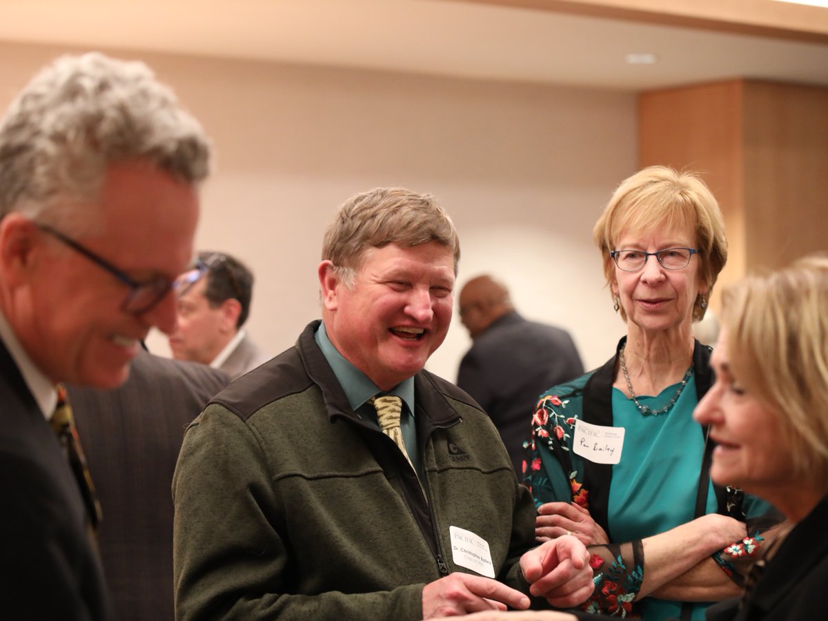 Don’t miss an exciting McGeorge School of Law Mixer for LA area alumni, hosted by alumnus Jeff Huron, '88, and Dykema Gossett PLLC! Join us for a night of networking with fellow alumni, friends, and Dean Schwartz on Dec. 12. #McGeorgeAlumni 

Details: pacific.edu/event/mcgeorge…