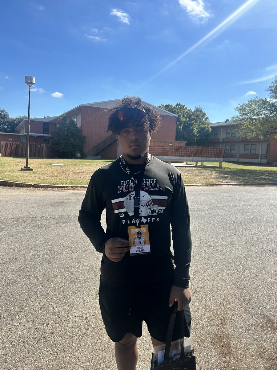 Had a great time this weekend at TLU for a game day visit thanks to all the coaches‼️
<a href="/TLU_Football/">TLU Football</a> <a href="/Coach_GarciaJ/">Coach Johnny Garcia Jr.</a>