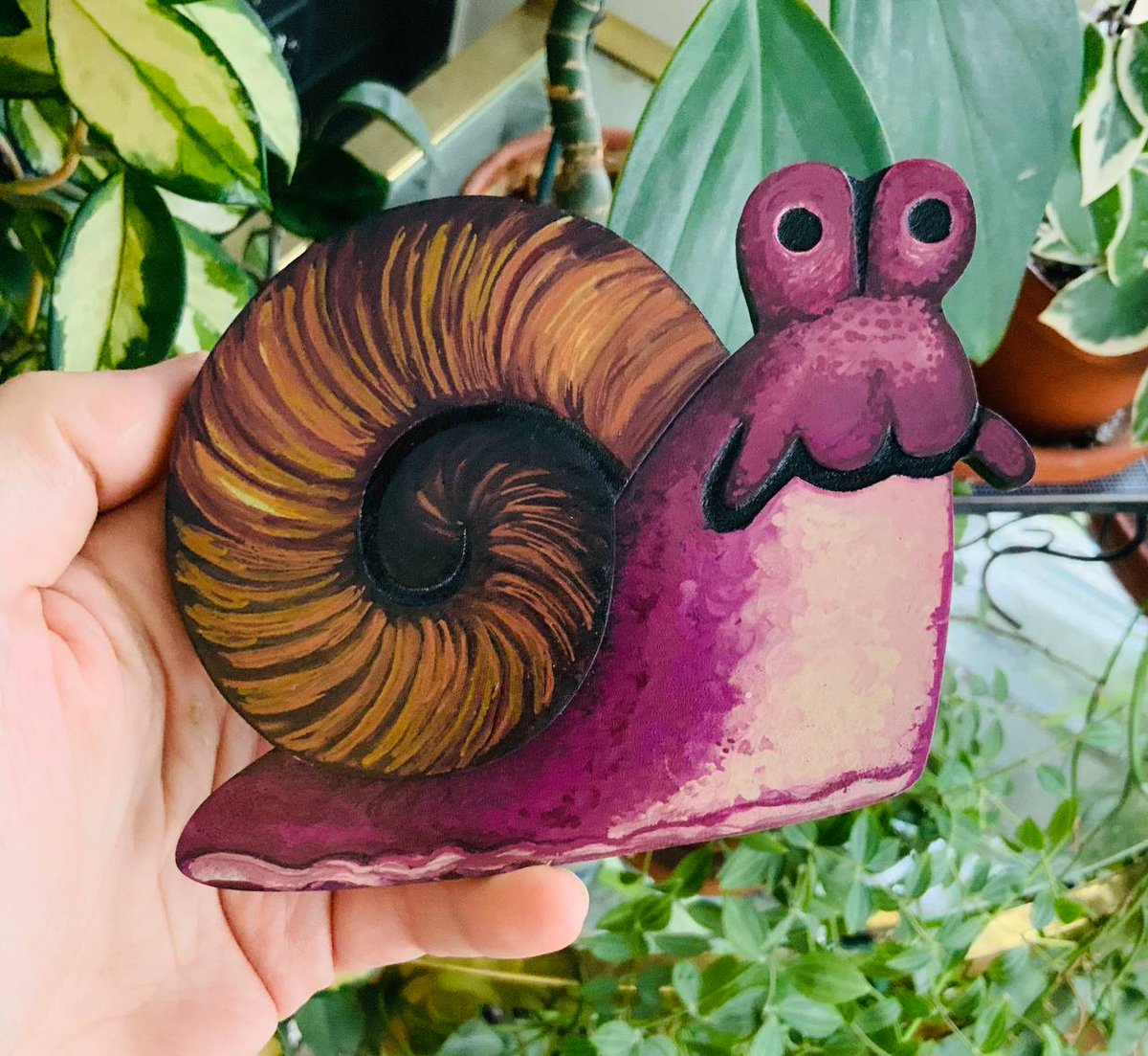 pookagoat's tweet photo. Painted snail wall plaques (coming to my MFF dealer table) https://t.co/6PVJQ37M3H