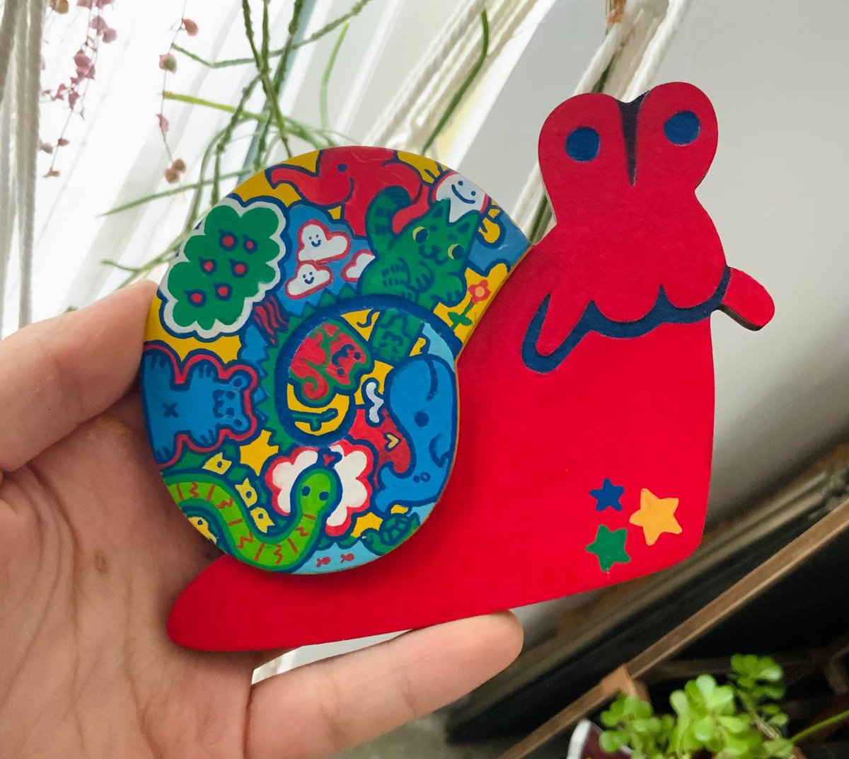 pookagoat's tweet photo. Painted snail wall plaques (coming to my MFF dealer table) https://t.co/6PVJQ37M3H