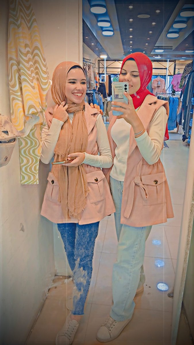 صديق امبارح و النهارده وبكرا وكل وقت 🥺🥺♥️