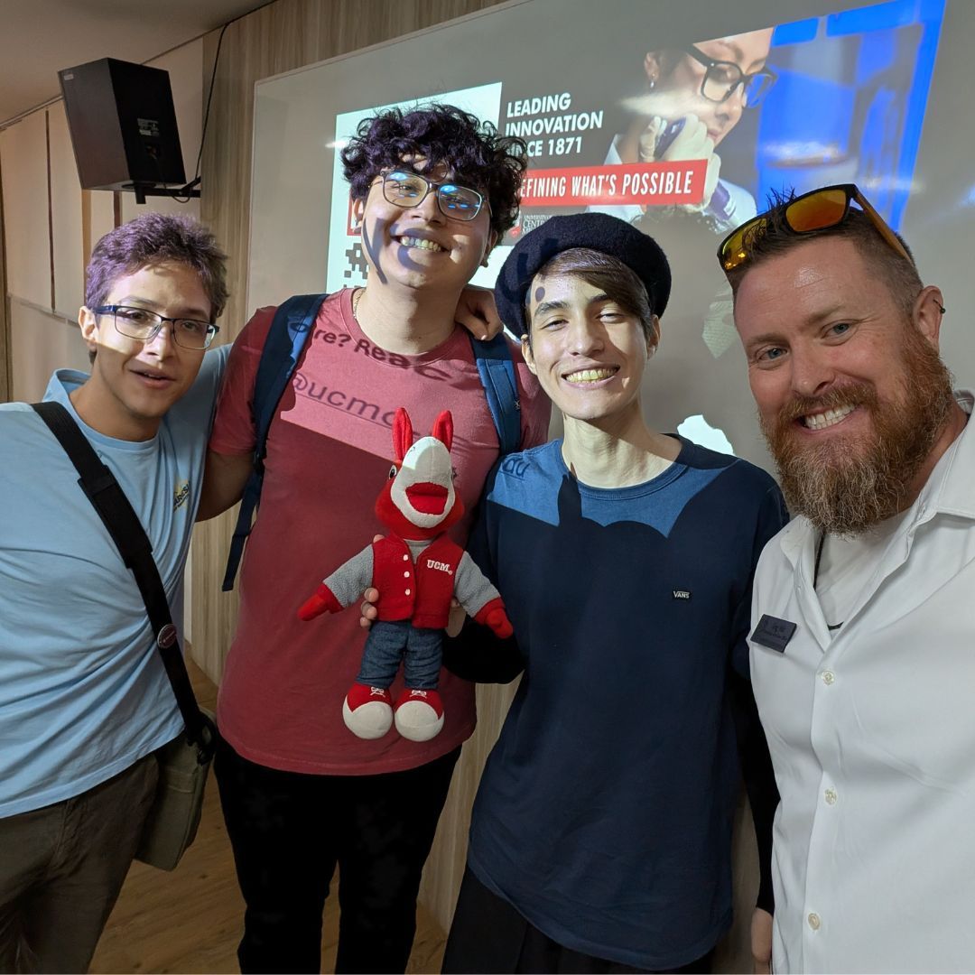 ucm_iss's tweet photo. 🌍 Mo on the Move Monday 🌍 

Mo traveled with the UCM Delegation to Fortaleza, Brazil last week! Mo met some amazing students and faculty members at the University of Fortaleza. 

#MoontheMove #UCMO #ChooseUCM #MuleNation #MulesAbroad #internationalstudents #UNIFOR #Brazil https://t.co/Zv3zPGTzxb