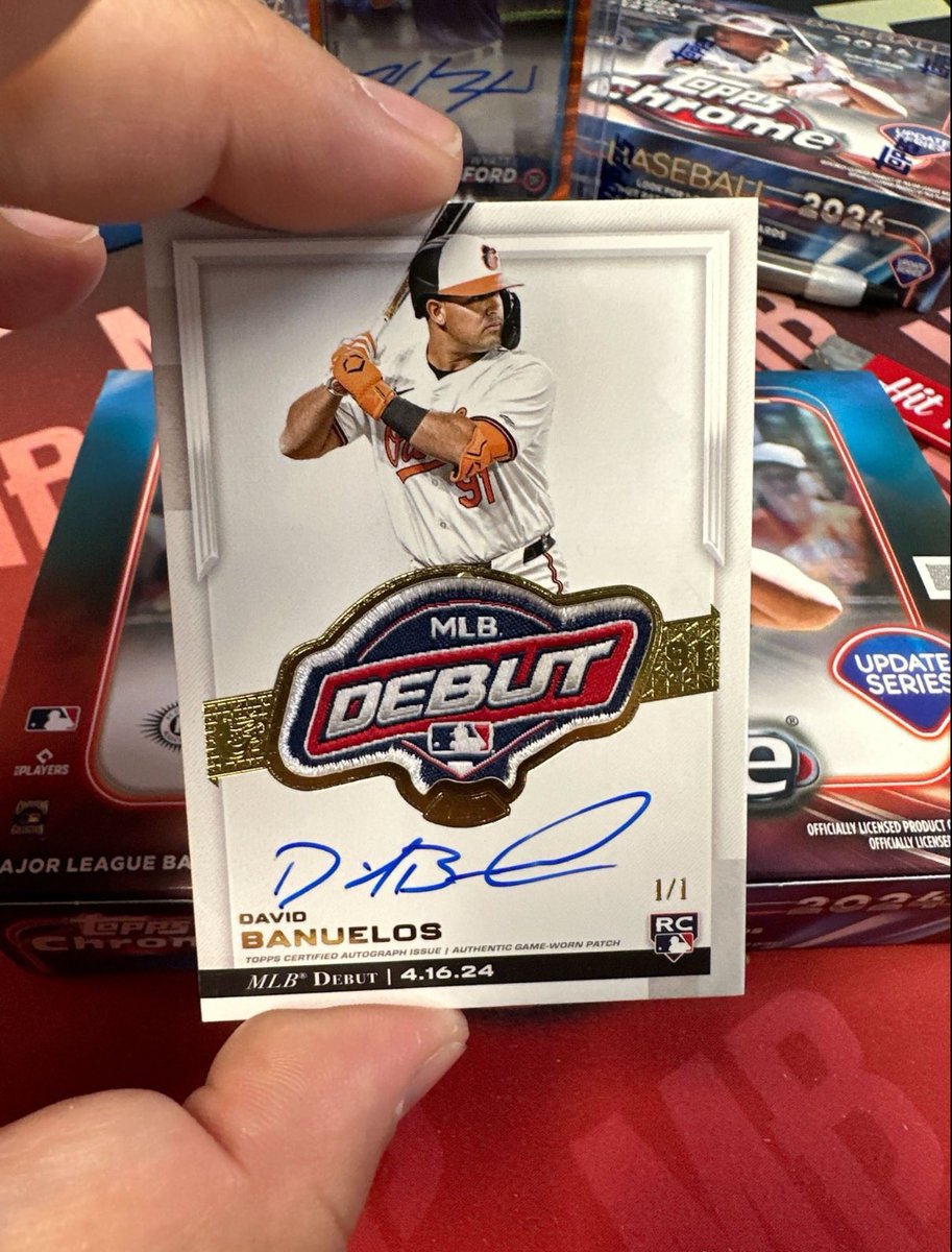 🚨 BREAKING NEWS 🚨

David Banuelos, a catcher for the Orioles saw his MLB Debut Patch was recently pulled by <a href="/mojobreak_com/">Mojobreak</a>. 

Banuelos reached out to Mojo and was able to work out a deal for the card! 

It’s interesting to see how much these cards mean to the players, and how
