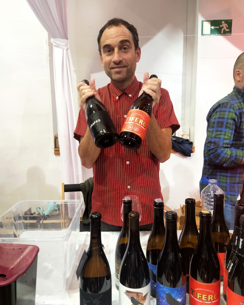 Hay gente que va al Bernabéu a ver Mbappe, yo voy a #VinosOFFTheRecord a ver a <a href="/barbadillo/">Bodegas Barbadillo</a> <a href="/BoJimenezLandi/">Bodegas Jiménez-Landi 🇪🇸</a> <a href="/vinazorzal/">Viña Zorzal Wines</a> ... Referencias 🍷🍷🍷
#wine #vino #winelover #winelovers #winetime #wineoclock #wineaddict #winewinewine #pistasGastrobloGGicas