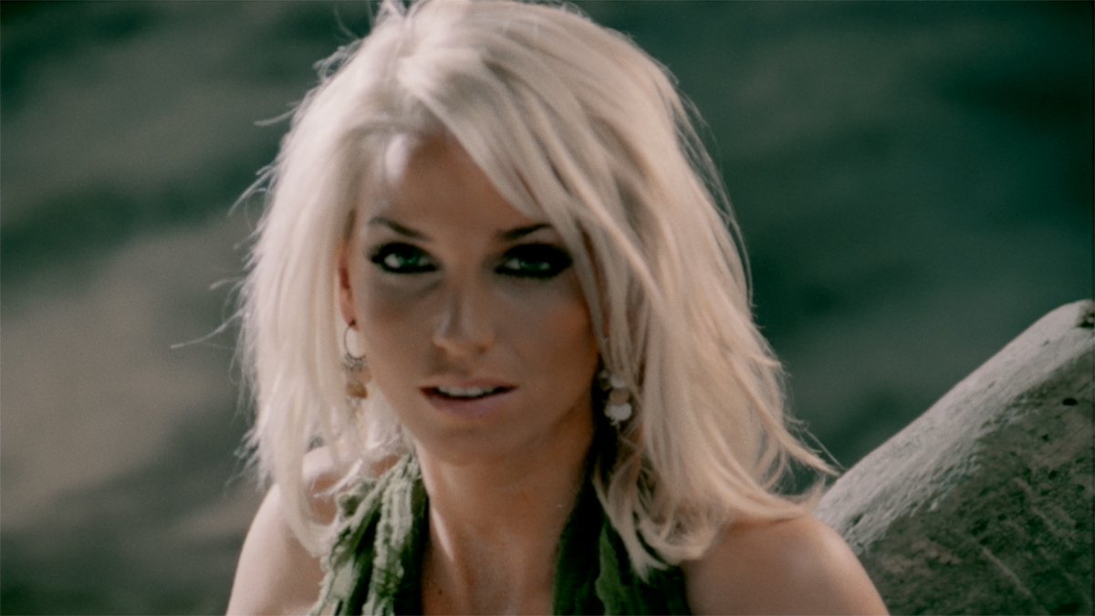 Chris Fox tweet media