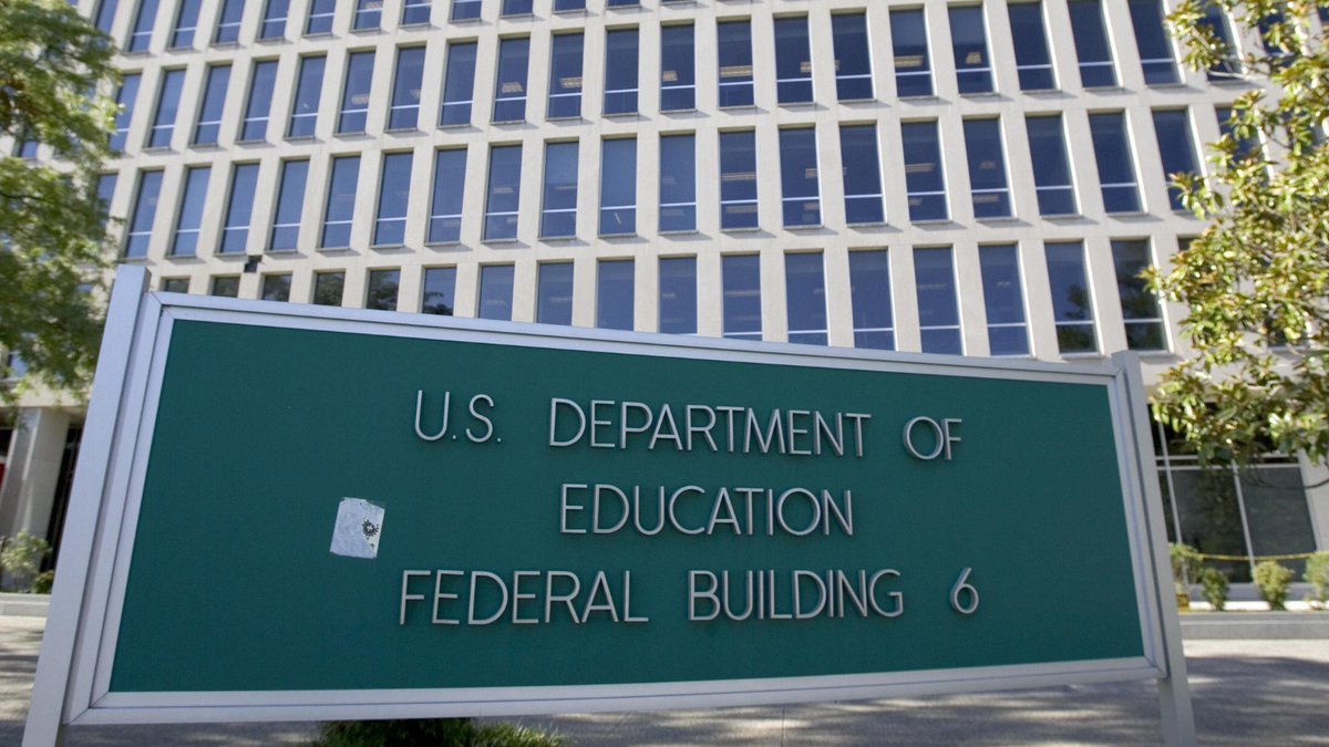 Corey R. Lewandowski tweet media