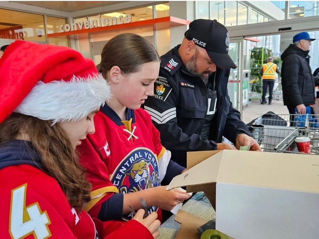 YRP's tweet photo. Can we get a round of applause for last weekend’s #HolidayHeroes heroes of the week?👏

Last week, we kicked-off the 28th annual #HolidayHeroes campaign, and we are now busy collecting food, toys, clothing, money and more for families and individuals in need in #YorkRegion.

This year we have set a goal to collect $150,000 in monetary and gift card donations.

These donations help purchase necessary items and allow us to support families in need after the holiday season has ended.

Every community needs its heroes. If you’d like to help us reach our goal, donate today at https://t.co/0t9CJh5LSQ.

#HolidayHeroes #YRP #YorkRegionalPolice #DeedsSpeak #HolidayHeroes2024
@yorkparamedics
