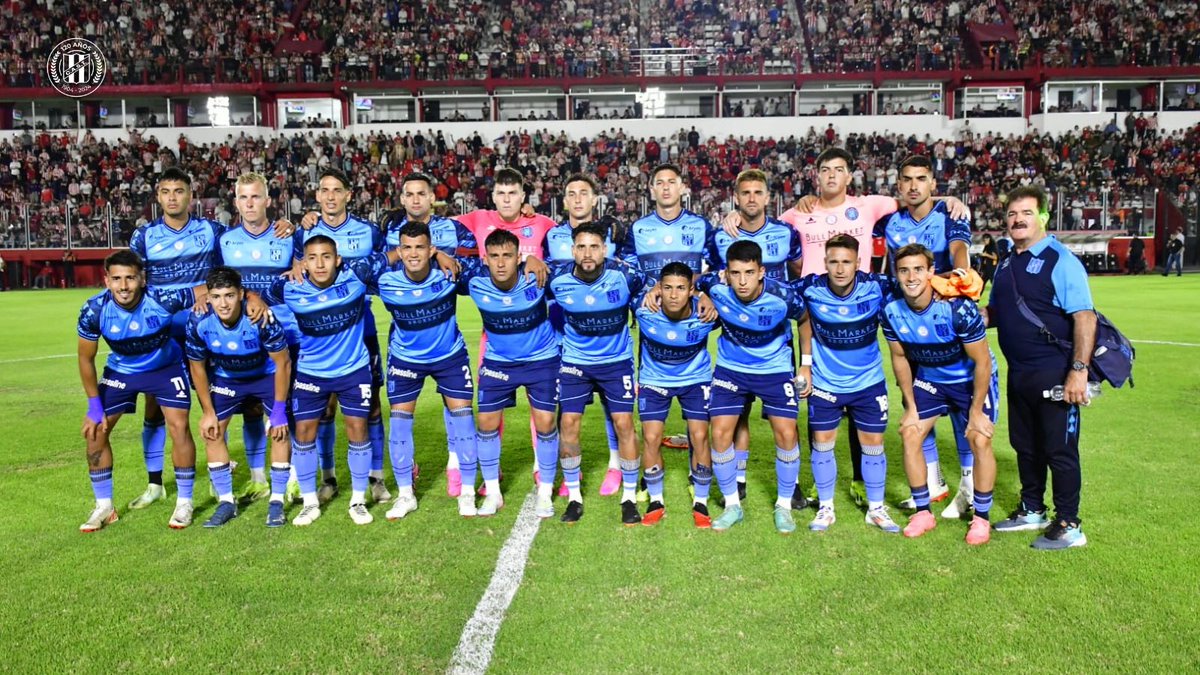 𝐇𝐈𝐒𝐓𝐎𝐑𝐈𝐀 𝐏𝐔𝐑𝐀

▫️65 puntos (el que más sumó en la Zona B)
▫️19 victorias, 11 empates, 11 caídas (contando el Reducido)
▫️51 goles a favor (el más goleador) 
▫️25 goles en contra 
▫️Racha de 13 partidos invictos
▫️Racha invicta de visitante de 12 juegos
▫️21 partidos