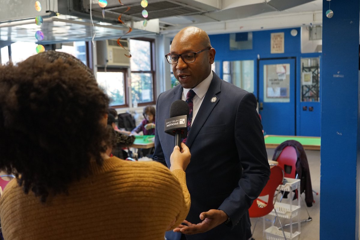 Queens Borough President Donovan Richards tweet media