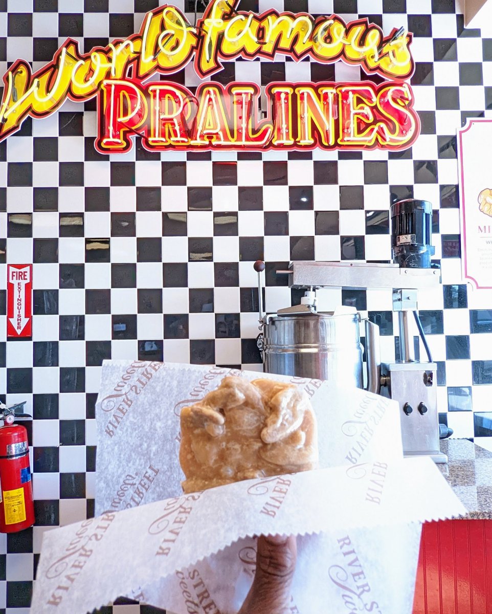 River Street Sweets tweet media