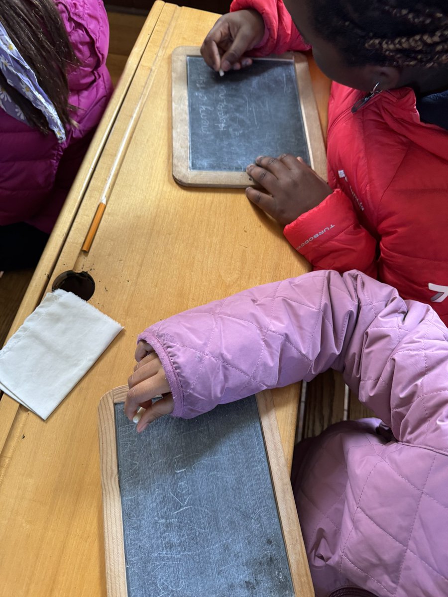 Miss_LEmes's tweet photo. We had a great day at Country Heritage Park! @StScholStorm 
We learned all about life in the 1900s and Christmas traditions among the early settlers. https://t.co/ICAAhxywZR