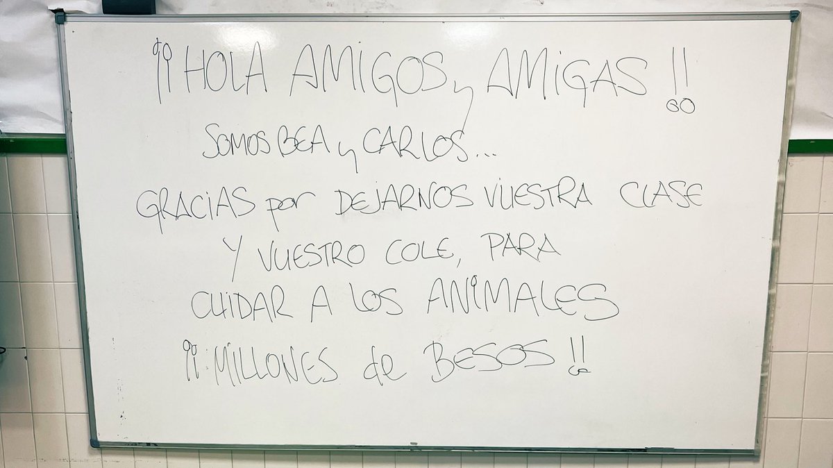12 días y 11 noches hemos estado en el edificio de infantil del Colegio Público Blasco Ibáñez 🏫 de Benetusser.
Hoy nos hemos marchado 💔 no sin antes dejar un mensaje a los peques que pronto volverán a sus clases para agradecerles el espacio prestado.
🔁 RT para que les llegue.