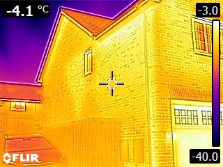 NewHomeQuality1's tweet photo. @Keir_Starmer @UKLabour UK New Builds being sold with the majority of cavity wall insulation missing! #uk #Construction #newbuild #NetZero https://t.co/WHMDwUugjP