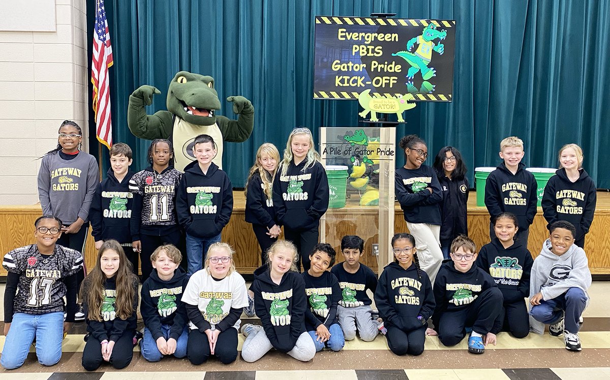 Gateway_SD's tweet photo. Today was PBIS (Positive Behavioral Interventions and Supports) day at Evergreen Elementary! Students began the day by reviewing school-wide PBIS expectations with a special guest, the Gateway Gator. (1/2) https://t.co/hntYroe2Ut