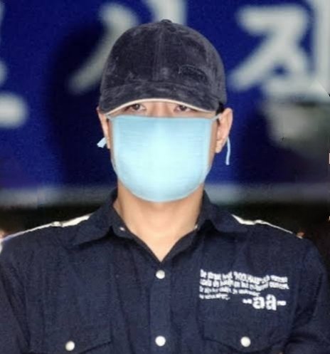 BosRQ_'s tweet photo. Yoo Young Chul: Pembunuh Berantai Sekaligus Kanibal Sadis dari Korea Selatan

⚠️A THREAD⚠️