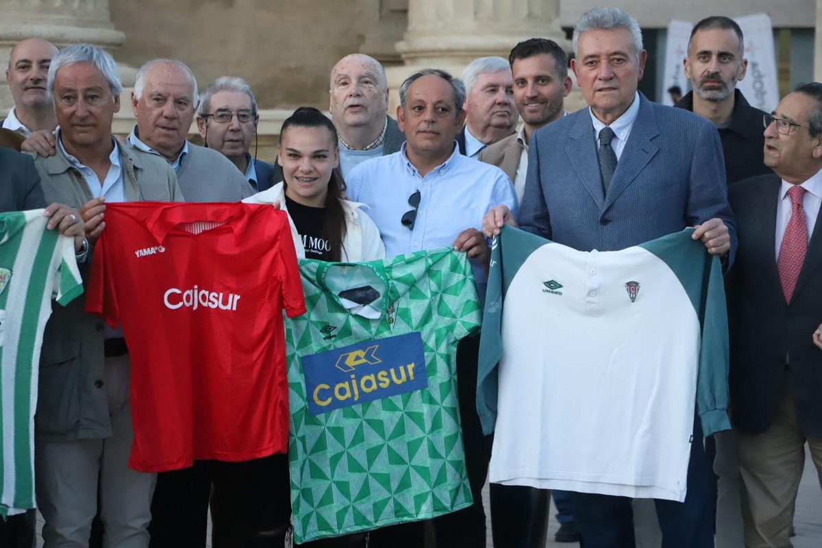 Retro Córdoba CF #ElCórdobaDeAntes tweet media