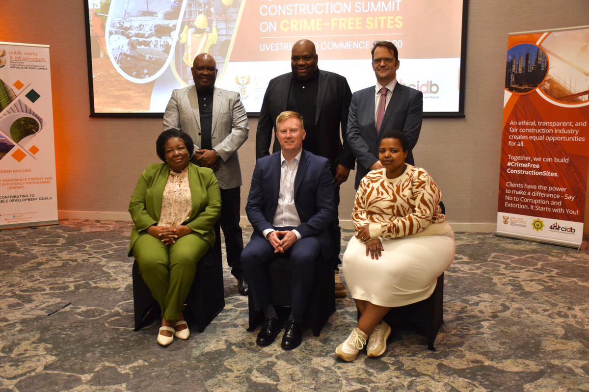 Department Of Public Works and Infrastructure (@departmentpwi) on Twitter photo Minister <a href="/DeanMacpherson/">Dean Macpherson MP</a> hosts a Working Dinner ahead of the National Construction Summit on Crime-free sites.
#letsbuidSA Minister <a href="/DeanMacpherson/">Dean Macpherson MP</a> hosts a Working Dinner ahead of the National Construction Summit on Crime-free sites.
#letsbuidSA