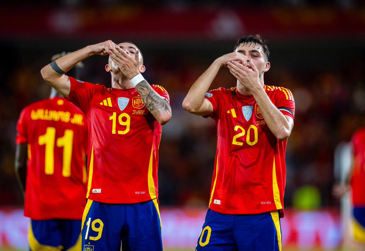 PedriFR__'s tweet image. ☕️ #ESPSUI