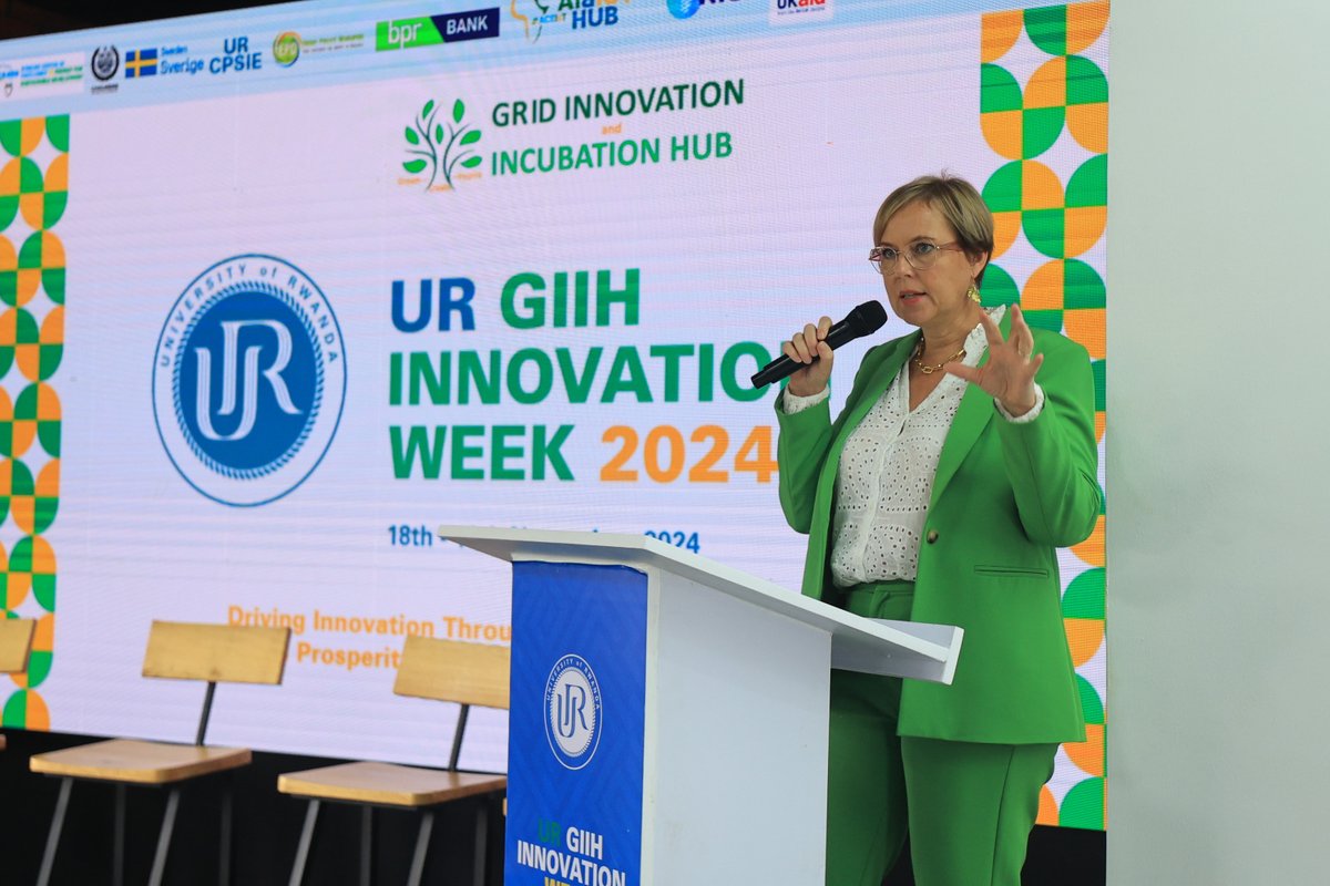 At #URInnovationWeek2024 by <a href="/Uni_Rwanda/">University of Rwanda</a>, Martina F. Mohlin from <a href="/SwedeninRW/">Sweden in Rwanda</a> highlighted Sweden's support for innovation alongside research and higher education. She emphasized that fostering research and innovation is key to building a strong innovation ecosystem in #Rwanda.