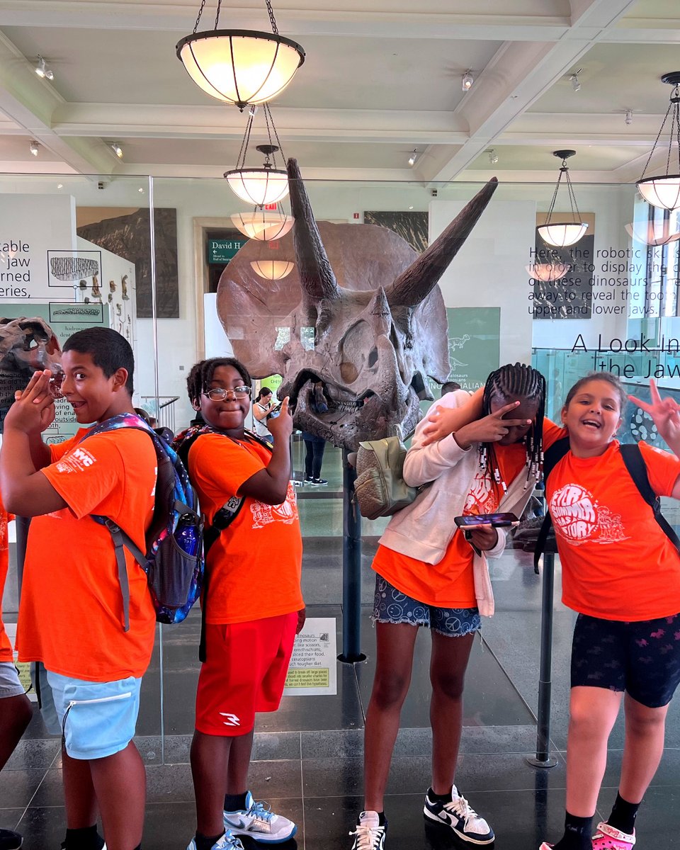 casw_inc's tweet photo. We can't help but look back on past adventures, experiences, and cherished memories 🌟 Between summer and our year-round programs, we appreciate the curious spirit that our participants foster each and every day 🗺️🔍

#caswinc #nycyouth #dycdcornerstone https://t.co/BK6dVm8ZrN
