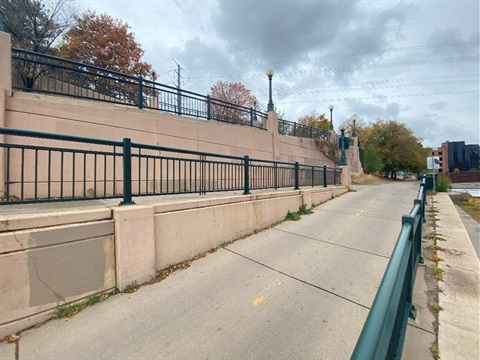 Denver Public Art tweet media