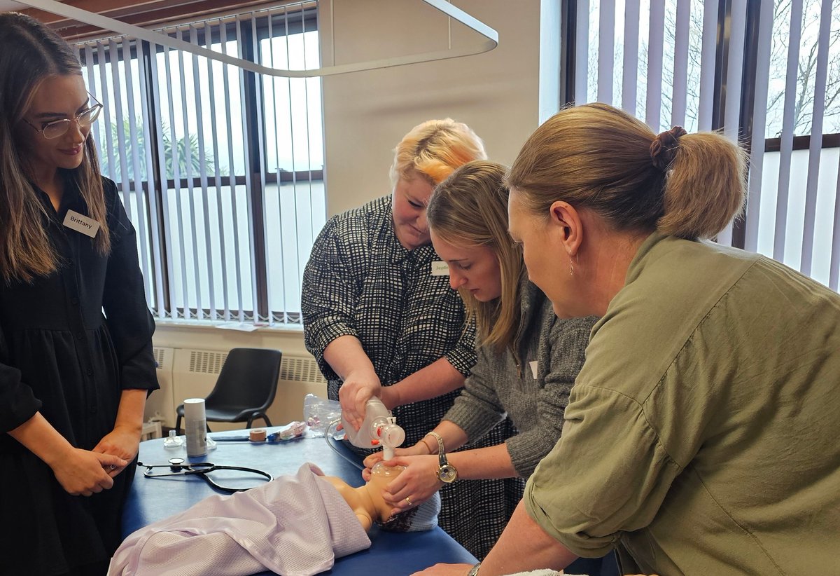 clare twigg-peckham💙 (@claretwiggpeckh) on Twitter photo Crucial airway+breathing skill station on #NLS 2day <a href="/UHMBT/">MorecambeBayNHSTrust</a> tnku faculty #WellDone candidates #SimulationLearning #HumanFactors #EssentialCollaboration between staff from <a href="/Resus_UHMBT/">Resus Team</a> <a href="/32Children/">🌈Children's Ward 32 RLI</a> #RLINNU <a href="/ChildrensFgh/">Children's Ward FGH</a> #FGHSLBC <a href="/UHMBMaternityEd/">UHMBT Maternity Education Team</a> <a href="/LancsHospitals/">Chorley & Royal Preston</a> #BabyHealthMatters Crucial airway+breathing skill station on #NLS 2day <a href="/UHMBT/">MorecambeBayNHSTrust</a> tnku faculty #WellDone candidates #SimulationLearning #HumanFactors #EssentialCollaboration between staff from <a href="/Resus_UHMBT/">Resus Team</a> <a href="/32Children/">🌈Children's Ward 32 RLI</a> #RLINNU <a href="/ChildrensFgh/">Children's Ward FGH</a> #FGHSLBC <a href="/UHMBMaternityEd/">UHMBT Maternity Education Team</a> <a href="/LancsHospitals/">Chorley & Royal Preston</a> #BabyHealthMatters