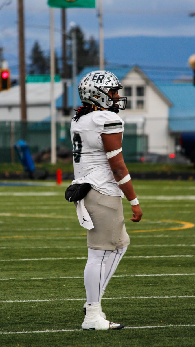 moultrie_8's tweet photo. Ended the year with abt 700 yards and 6 touchdowns. Highlights coming soon @JagNationFB @ToreyDonovan50 @Coach_Rickerson @HeirFootball https://t.co/74zbbRq11a