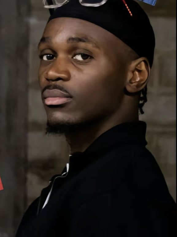 Le gars qui a mis fin aux débats de l’amitié FILLE/GARÇON 
#Dachi