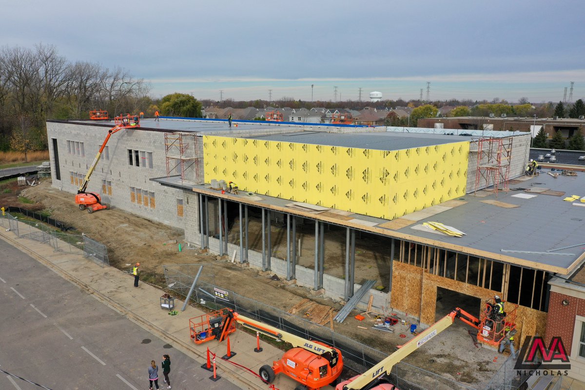 nicholasquality's tweet image. This 2-story addition will house 15 new classrooms, STEM spaces, an innovation hub, and a spacious commons area—ready to welcome students next school year!

@ARCONAssociates #nicholasquality #schoolconstruction #STEMlabs #drone #dronefootage