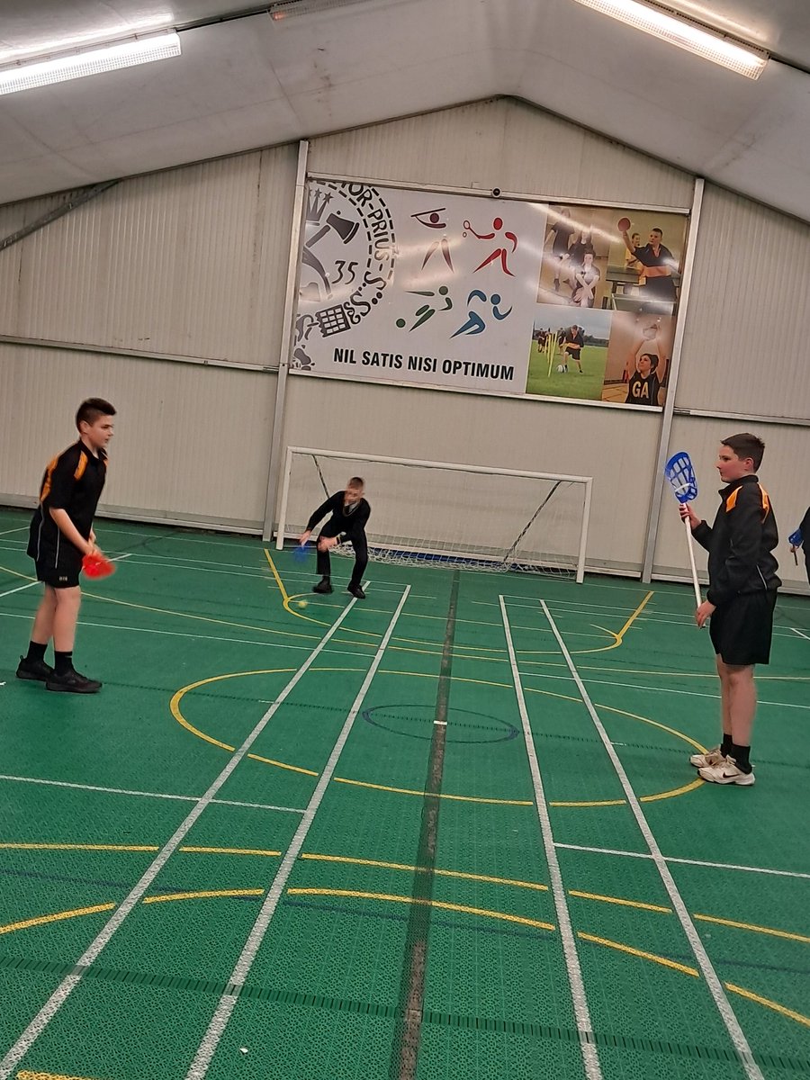 STM_College's tweet photo. Lots of fun was had tonight at our @STM_PhysEd Lacrosse Club. Lead by our expert coach Mr Pink, who plays for the Team GB Lacrosse team, students learned some of the basics, including how to throw and catch the ball using the Lacrosse stick! https://t.co/UUPBk8BJUR