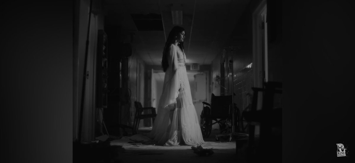 pjsvids's tweet photo. This queen. @corklezlaplante @spiritboxband #perfectsoul https://t.co/PyKeZdmYQY