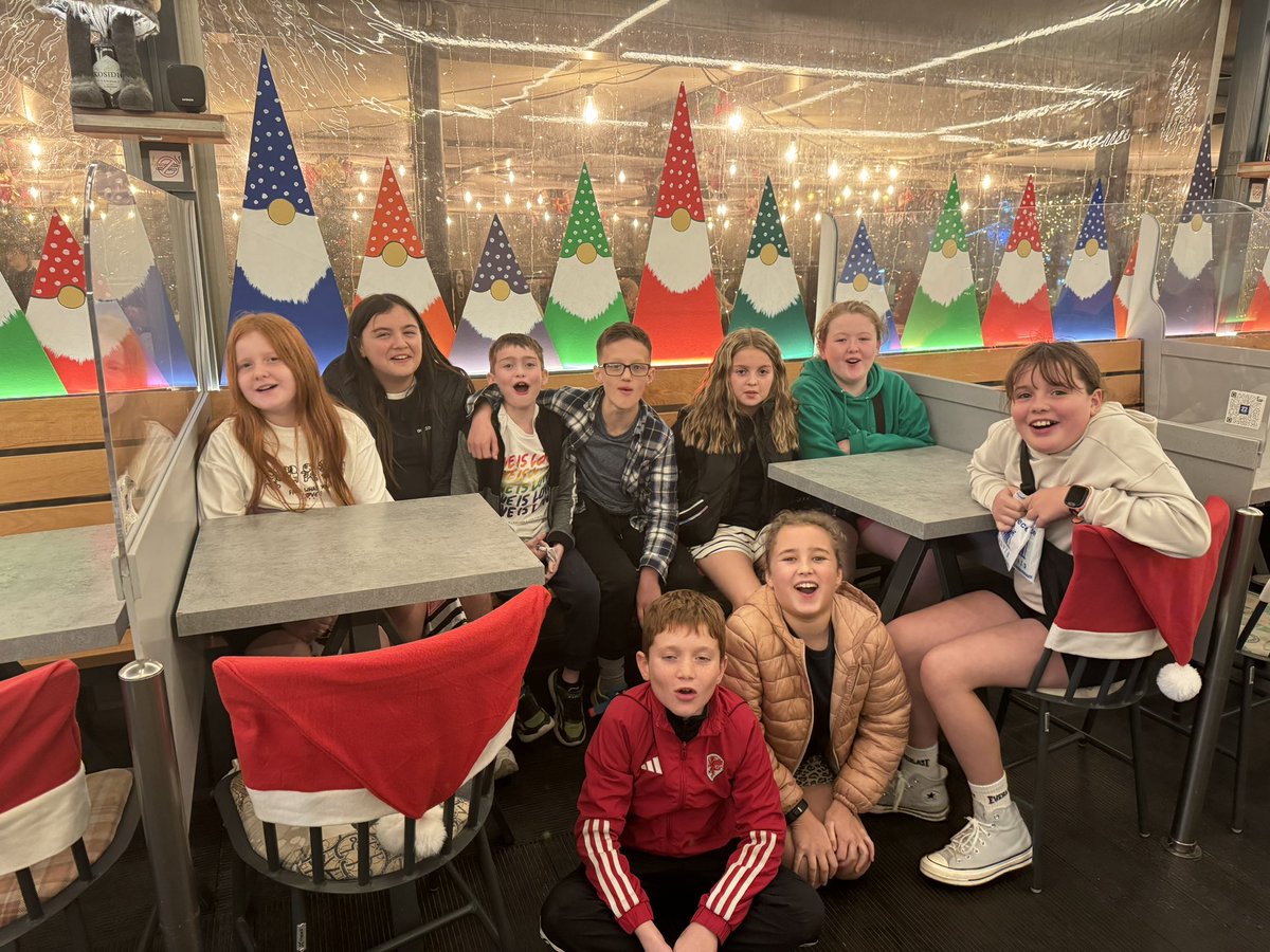 Ysgol Y Dderi tweet media
