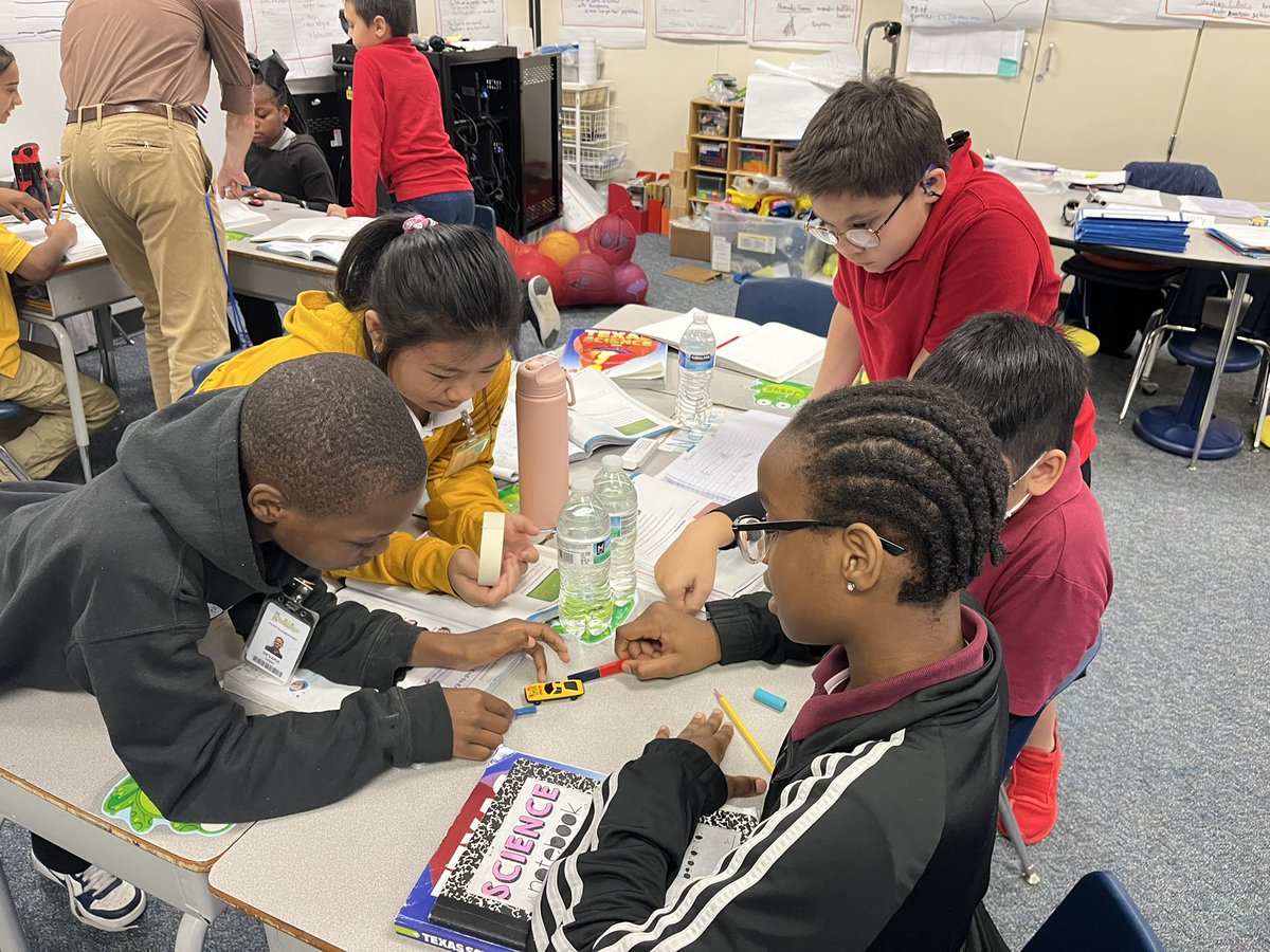 MatturroMEd's tweet image. Heard some great discussions &amp;amp; planning today in Mr. Dybala’s 4th grade science class about magnetism as they came up with a plan to make car move with just tape &amp;amp; magnets!!! @AliefScience @Villalpando_DL #AliefScienceRocks #StudentDiscourse