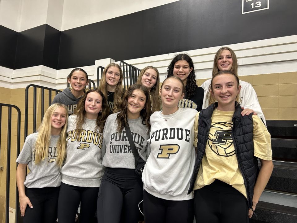 Josh_Canup's tweet photo. COA 14 Phoenix made the trip to West Lafayette to watch @PurdueVB sweep Illinois.  @COAvball @CanupKathy @PurdueSports https://t.co/PqSBcwfzyZ
