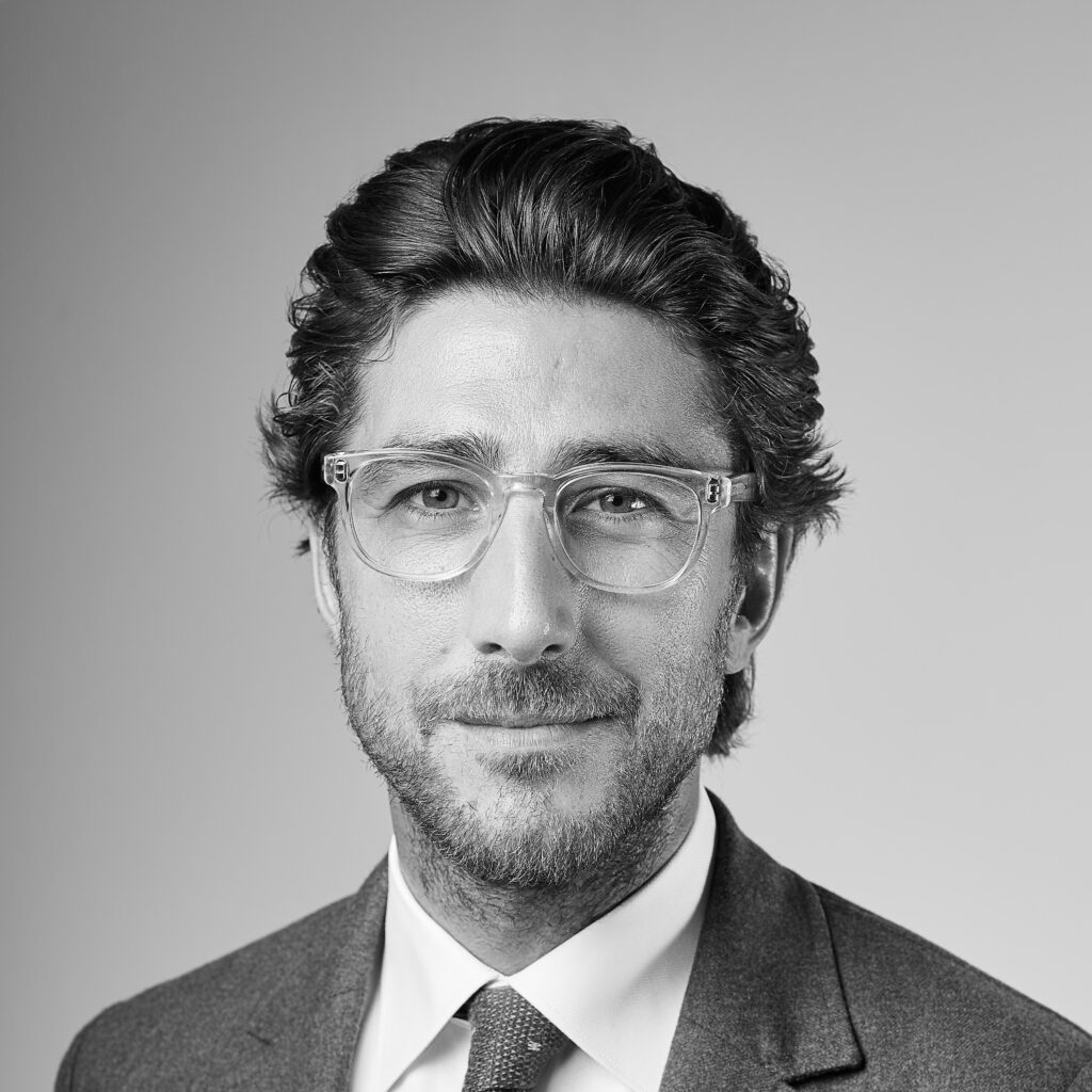Georg von Harrach (@georgvh) on Twitter photo NATO's former policy chief <a href="/FabricePothier/">Fabrice Pothier</a> says Biden long-range missile consent comes too late #ukraine #c4news youtu.be/CbbhWFOEgUI?fe… NATO's former policy chief <a href="/FabricePothier/">Fabrice Pothier</a> says Biden long-range missile consent comes too late #ukraine #c4news youtu.be/CbbhWFOEgUI?fe…