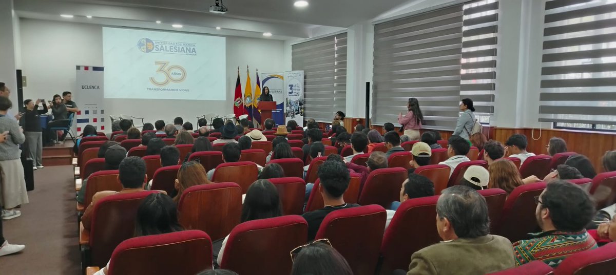 #Diálogos | #Terranueva junto a varias instituciones académicas y org. sociales debaten alternativas para enfrentar la crisis que vive el país. 

En la <a href="/upsalesianaec/">Universidad Politécnica Salesiana</a>  se realizó el IV Diálogo donde se reflexionó sobre la construcción de una sociedad más justa y digna para todxs.