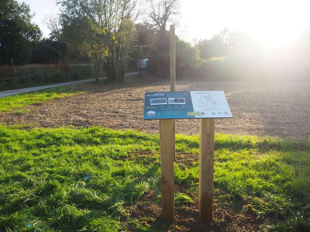 4 nouveaux panneaux pour sensibiliser aux risques d’inondation  🌊 sur les communes riveraines de la Charente : Berneuil , Boutiers-Saint-Trojan, Châteaubernard et Gensac-la-Pallue. Ils s’ajoutent aux 7 panneaux posés en septembre 2024, et 3 autres sont prévus prochainement !