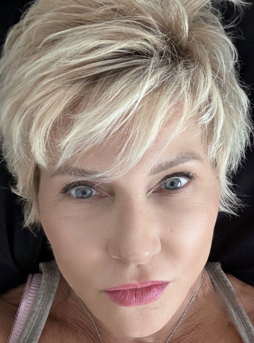 themadsloth's tweet image. 