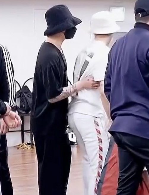 jikookheart's tweet photo. THEM. https://t.co/B9v0hMMpIe