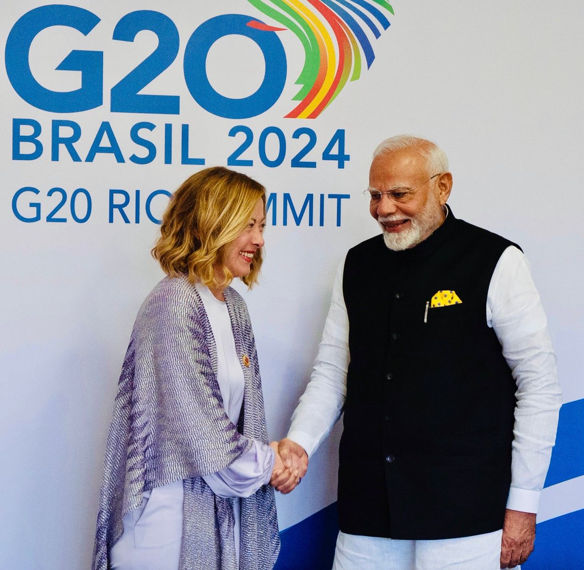 Sempre un grande piacere incontrare il Primo Ministro indiano, <a href="/narendramodi/">Narendra Modi</a>, anche in questa occasione del Vertice G20 a Rio de Janeiro.

Una preziosa opportunità di dialogo che ci ha permesso di ribadire il comune impegno per far avanzare il partenariato strategico