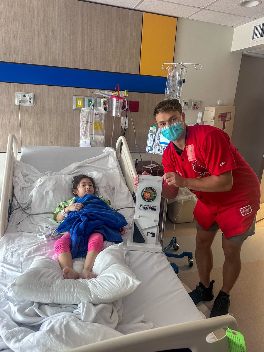 GoPBCardinals's tweet photo. Always a treat to visit @PBChildrensHosp! Special thanks to @jj_wetherholt for taking time during his off-season to brighten these kiddos days❤️ #BeachBirds https://t.co/dwtoqT2aHg