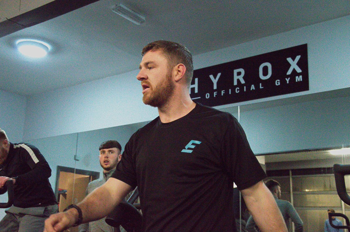 WinlatonFC's tweet photo. 𝗠𝗼𝗻𝗱𝗮𝘆 𝗻𝗶𝗴𝗵𝘁𝘀 𝘀𝗽𝗲𝗻𝘁 𝗿𝗶𝗴𝗵𝘁… 🏋️✅

#WCFC 🟢⚪️⚫️ https://t.co/5fcdGpqrit