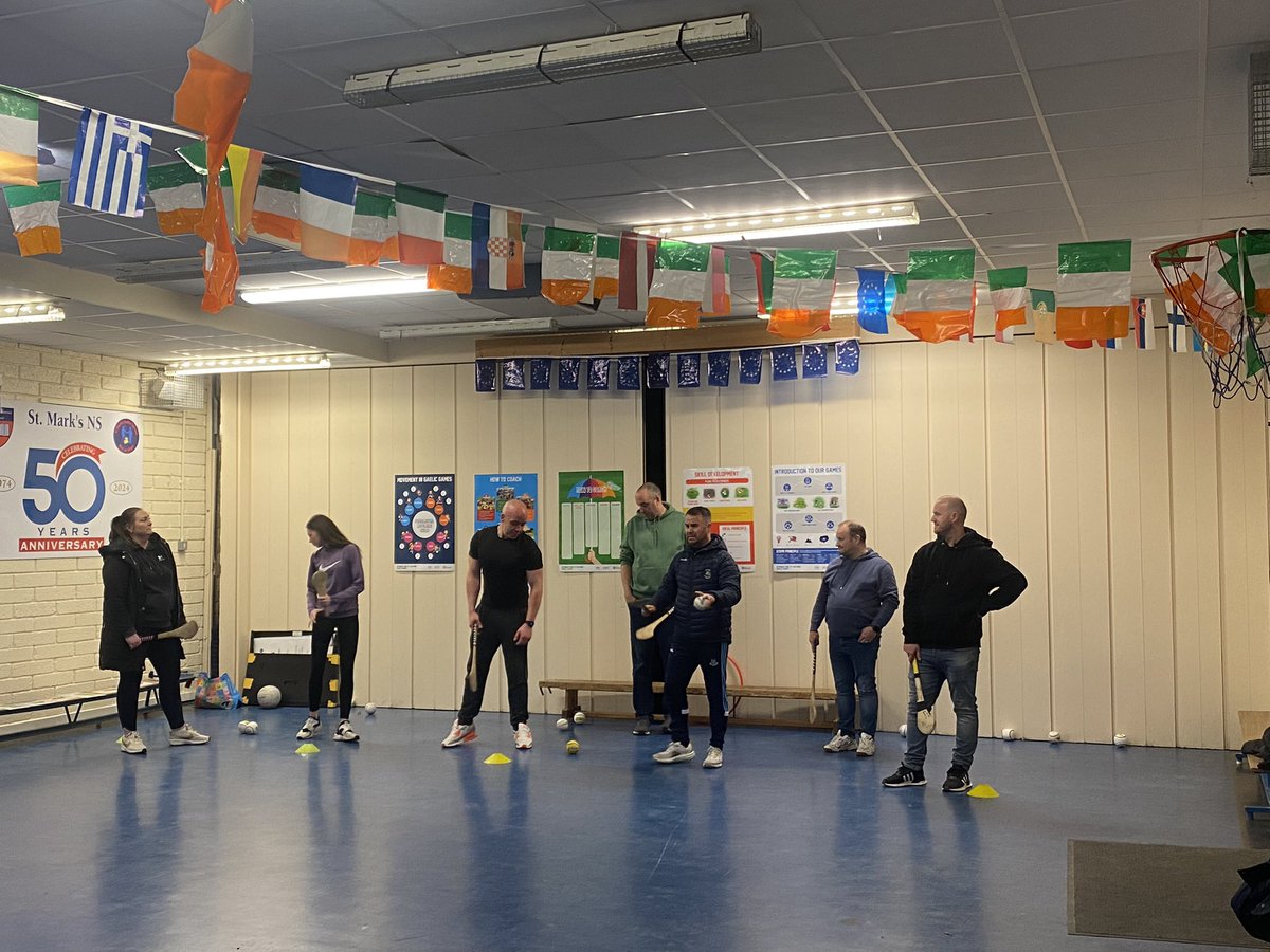 Laura Carolan tweet media