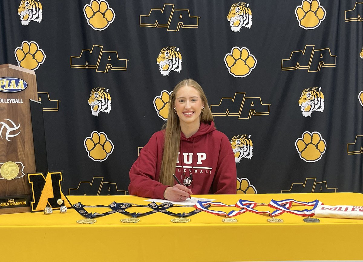 NATigers (@natigerathletic) on Twitter photo Girls Volleyball News: <a href="/nagirlsvb/">NA Girls’ Volleyball</a> middle blocker Bridgit Murphy commits to <a href="/IUPCrimsonHawk/">IUP Athletics</a>!
🔗: athletics.northallegheny.org/news/brigdit-m… Girls Volleyball News: <a href="/nagirlsvb/">NA Girls’ Volleyball</a> middle blocker Bridgit Murphy commits to <a href="/IUPCrimsonHawk/">IUP Athletics</a>!
🔗: athletics.northallegheny.org/news/brigdit-m…
